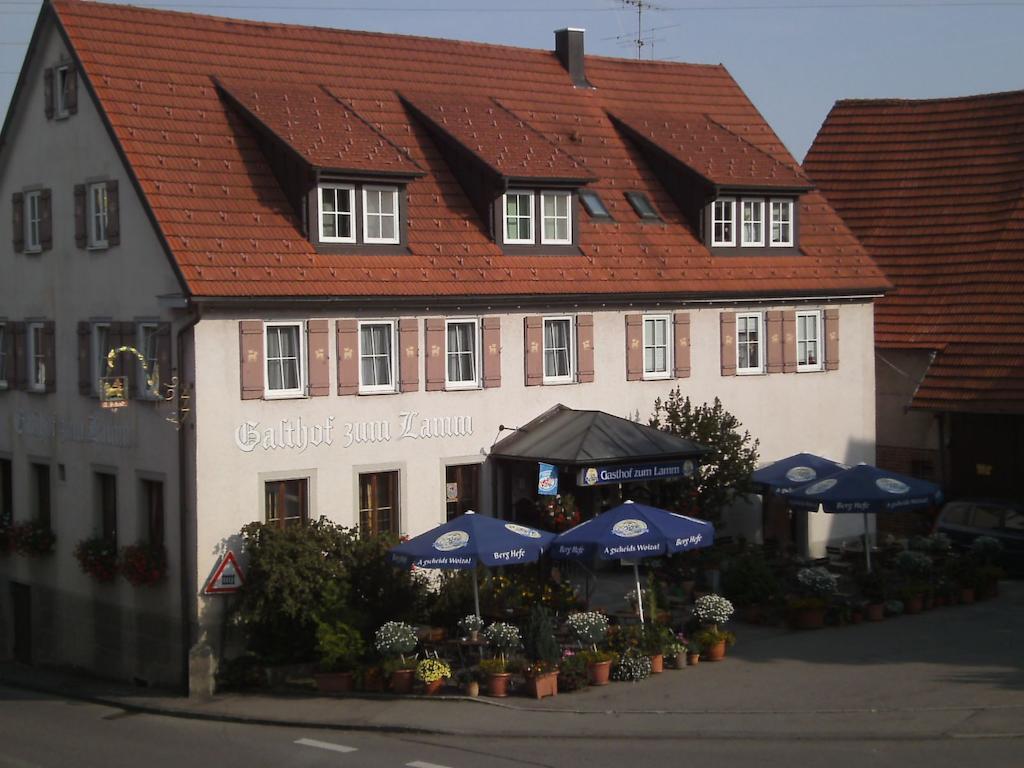Gasthof Zum Lamm Gomadingen Esterno foto